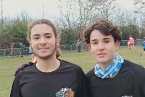 Un logo sur mesure : l'équipe du Lycée Sud et Com'unique réinvente son identité sportive